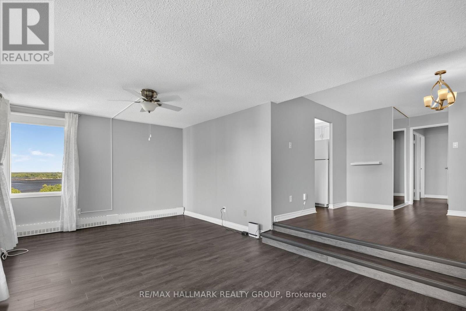 907 - 1081 Ambleside Drive, Ottawa, Ontario  K2B 8C8 - Photo 8 - X13488328