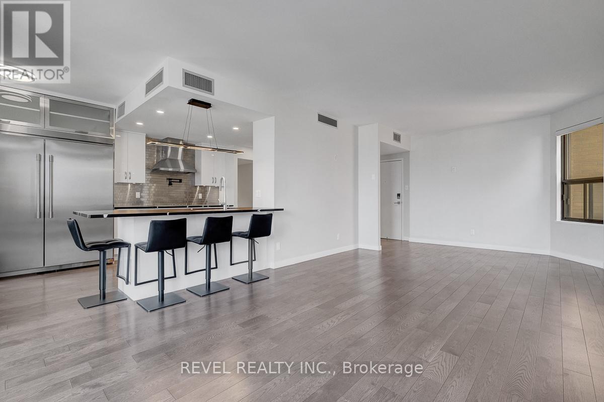 2101 - 556 Laurier Avenue W, Ottawa, Ontario  K1R 7X2 - Photo 3 - X13488624