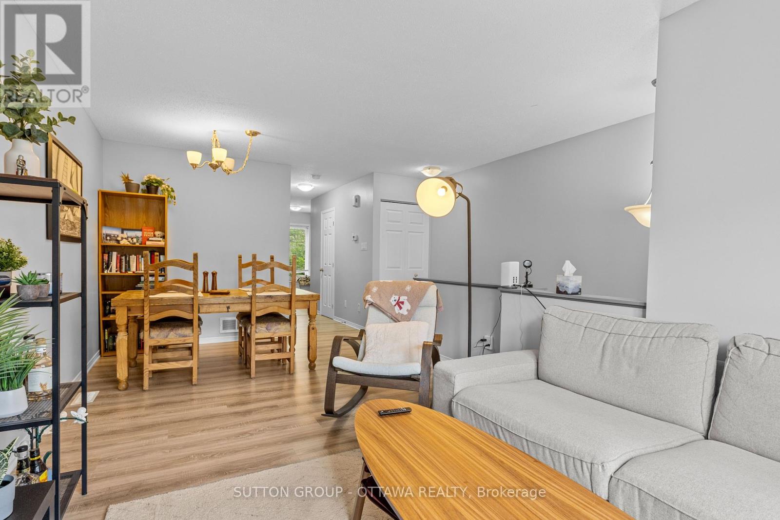 318 Gotham Private, Ottawa, Ontario  K2C 4G7 - Photo 5 - X13488858