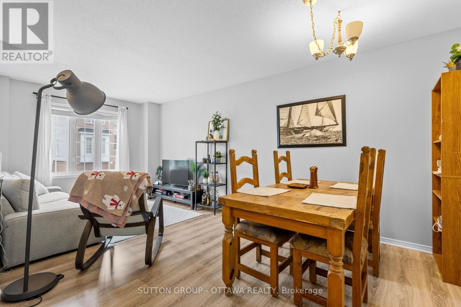 318 Gotham Private, Ottawa, Ontario  K2C 4G7 - Photo 6 - X13488858
