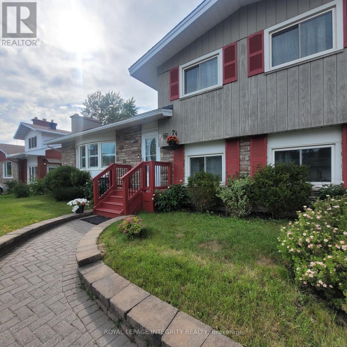 29 Pritchard Drive, Ottawa, Ontario  K2G 1B2 - Photo 2 - X13489134