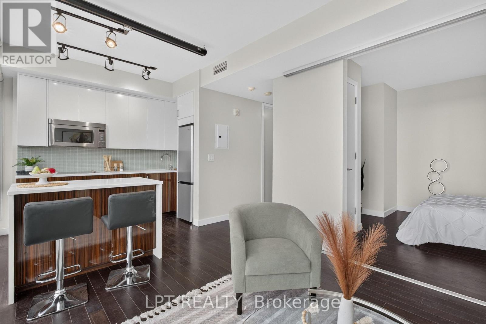 1004 - 201 Parkdale Avenue, Ottawa, Ontario  K1Y 1E8 - Photo 8 - X13489142