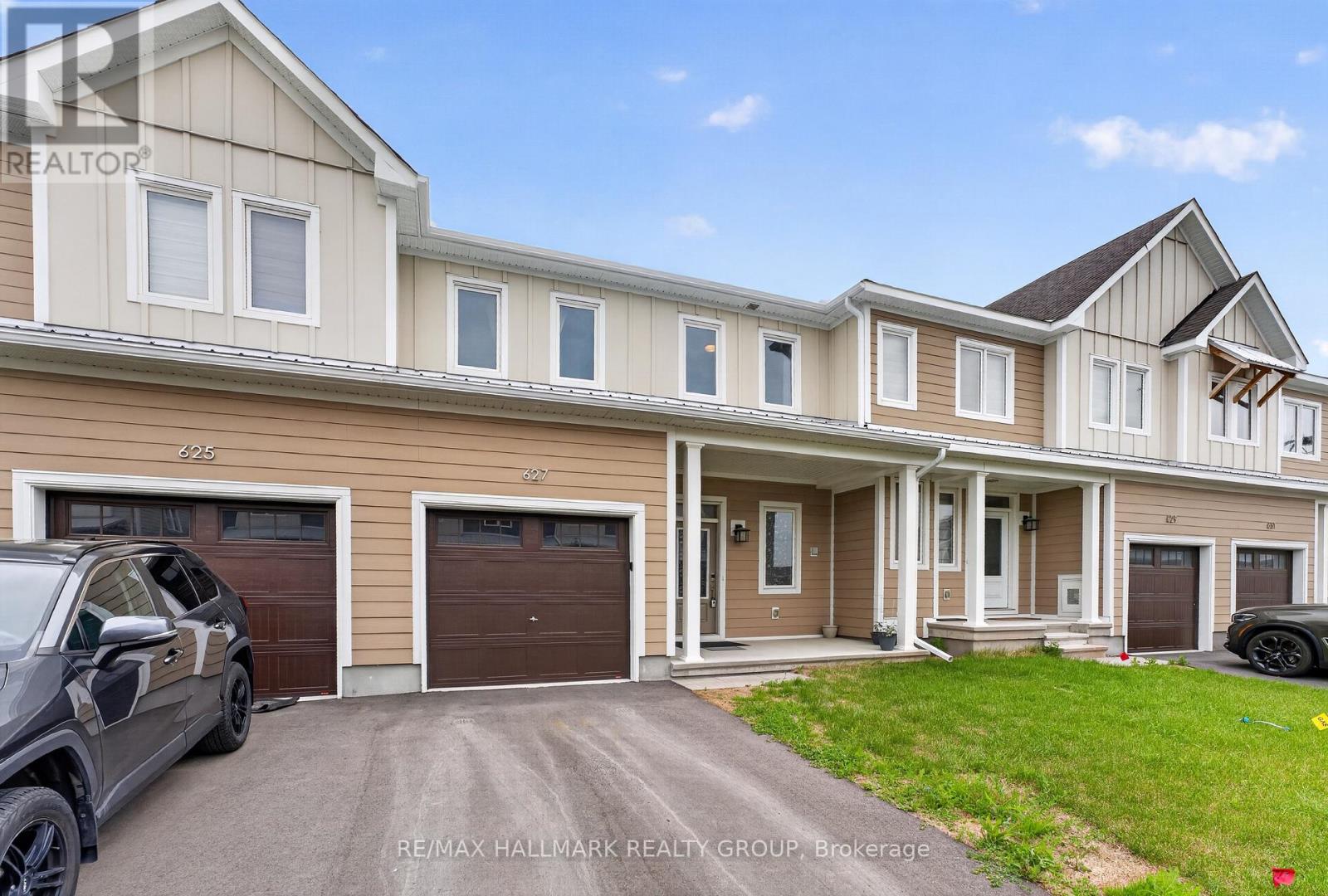 627 Alopex Row, Ottawa, Ontario  K0A 2Z0 - Photo 2 - X13489150