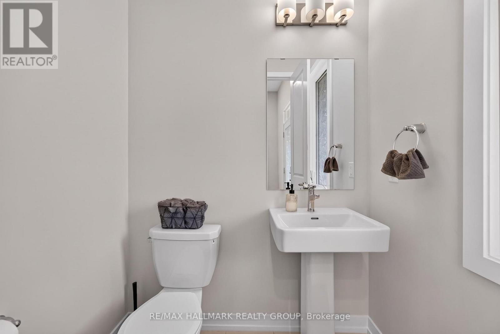 627 Alopex Row, Ottawa, Ontario  K0A 2Z0 - Photo 8 - X13489150