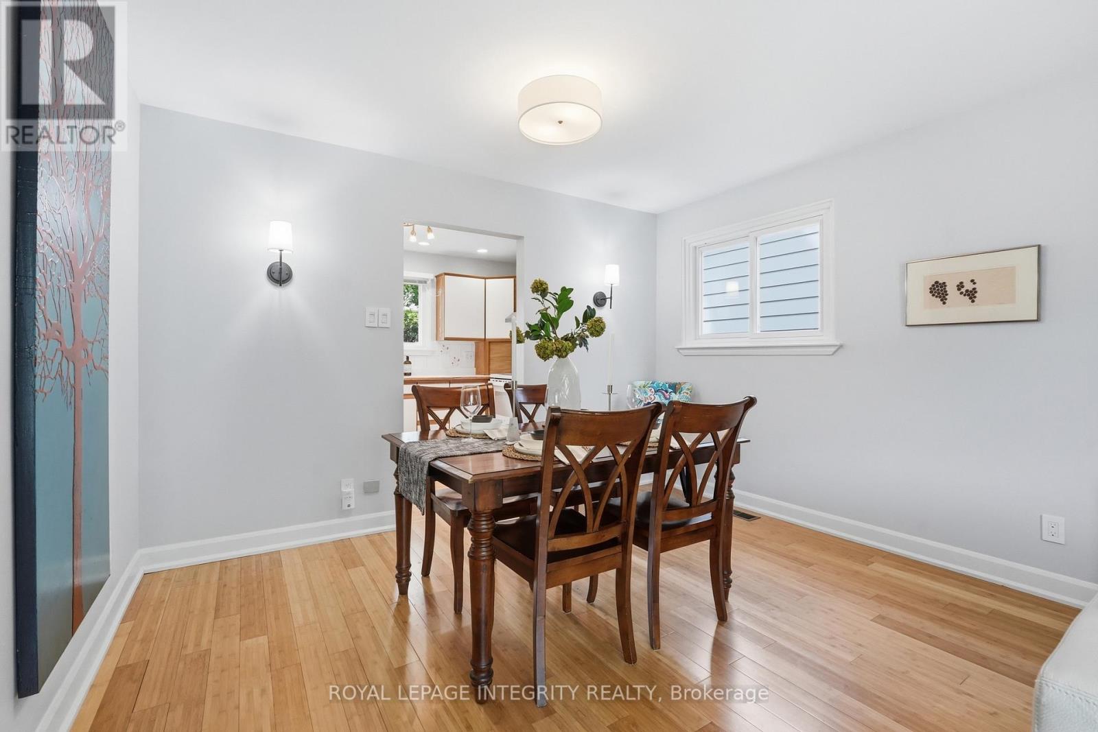 6 Woodview Crescent, Ottawa, Ontario  K1B 3A9 - Photo 13 - X13489264