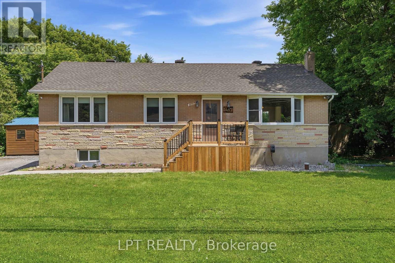 1467 Meadow Road N, Ottawa, Ontario  K4P 1B1 - Photo 1 - X13489504