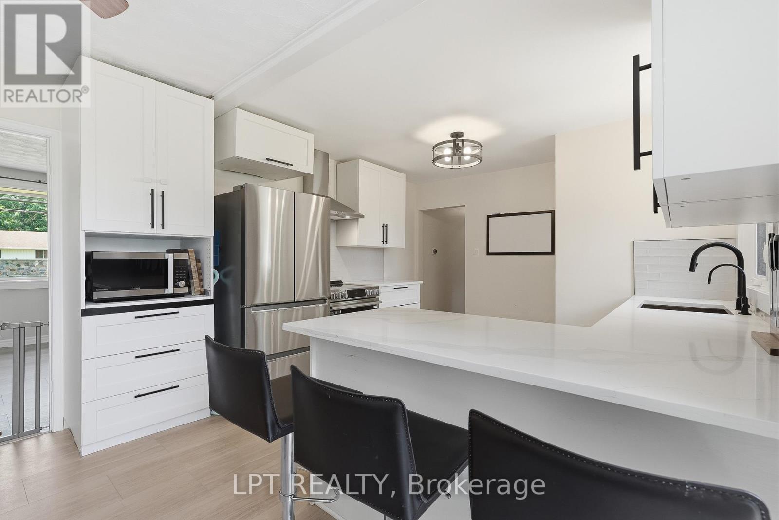 1467 Meadow Road N, Ottawa, Ontario  K4P 1B1 - Photo 12 - X13489504