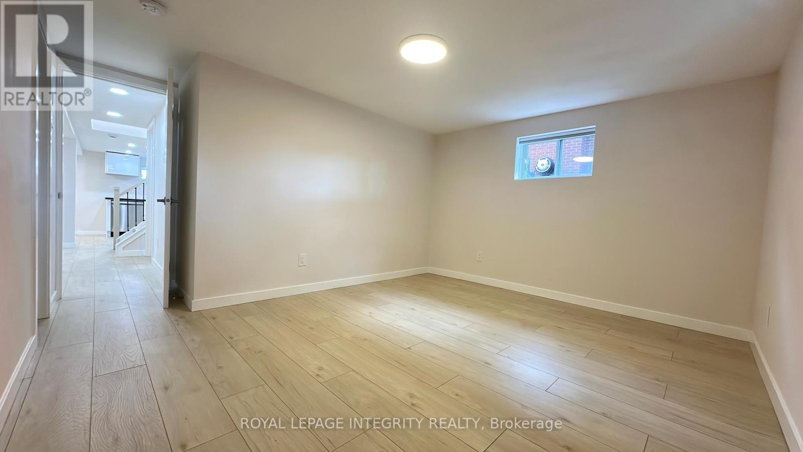 B - 610 Alesther Street, Ottawa, Ontario  K1K 1J2 - Photo 12 - X13489506