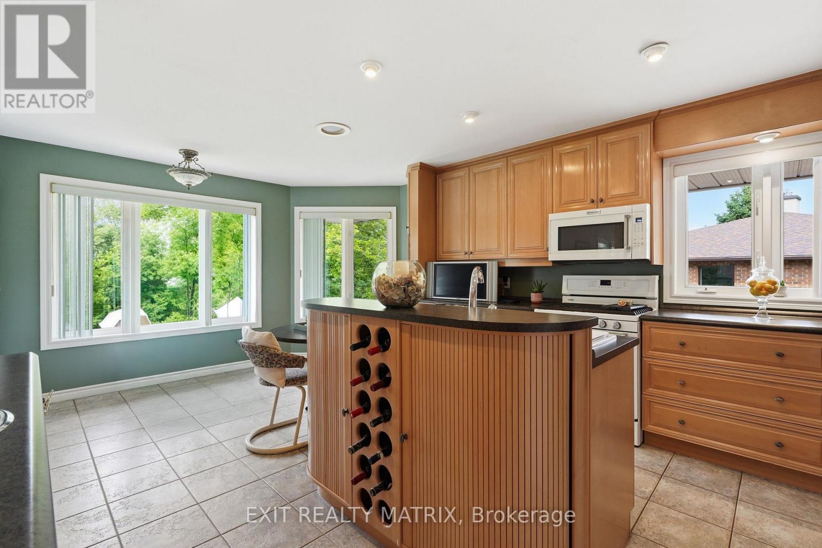 16 Richelieu Street, Russell, Ontario  K0A 1W0 - Photo 15 - X13489754