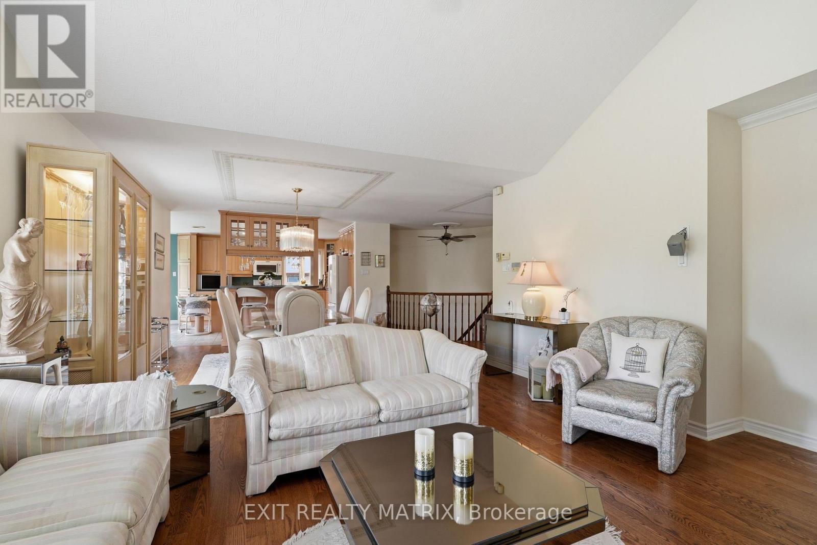 16 Richelieu Street, Russell, Ontario  K0A 1W0 - Photo 9 - X13489754