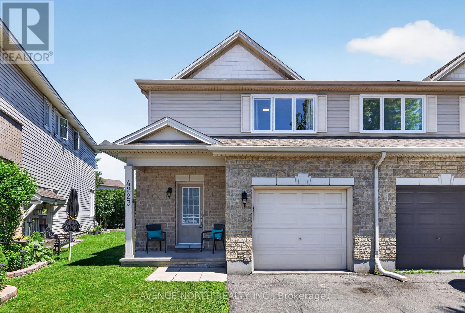 4223 Kelly Farm Drive, Ottawa, Ontario  K1T 0A5 - Photo 1 - X13489932