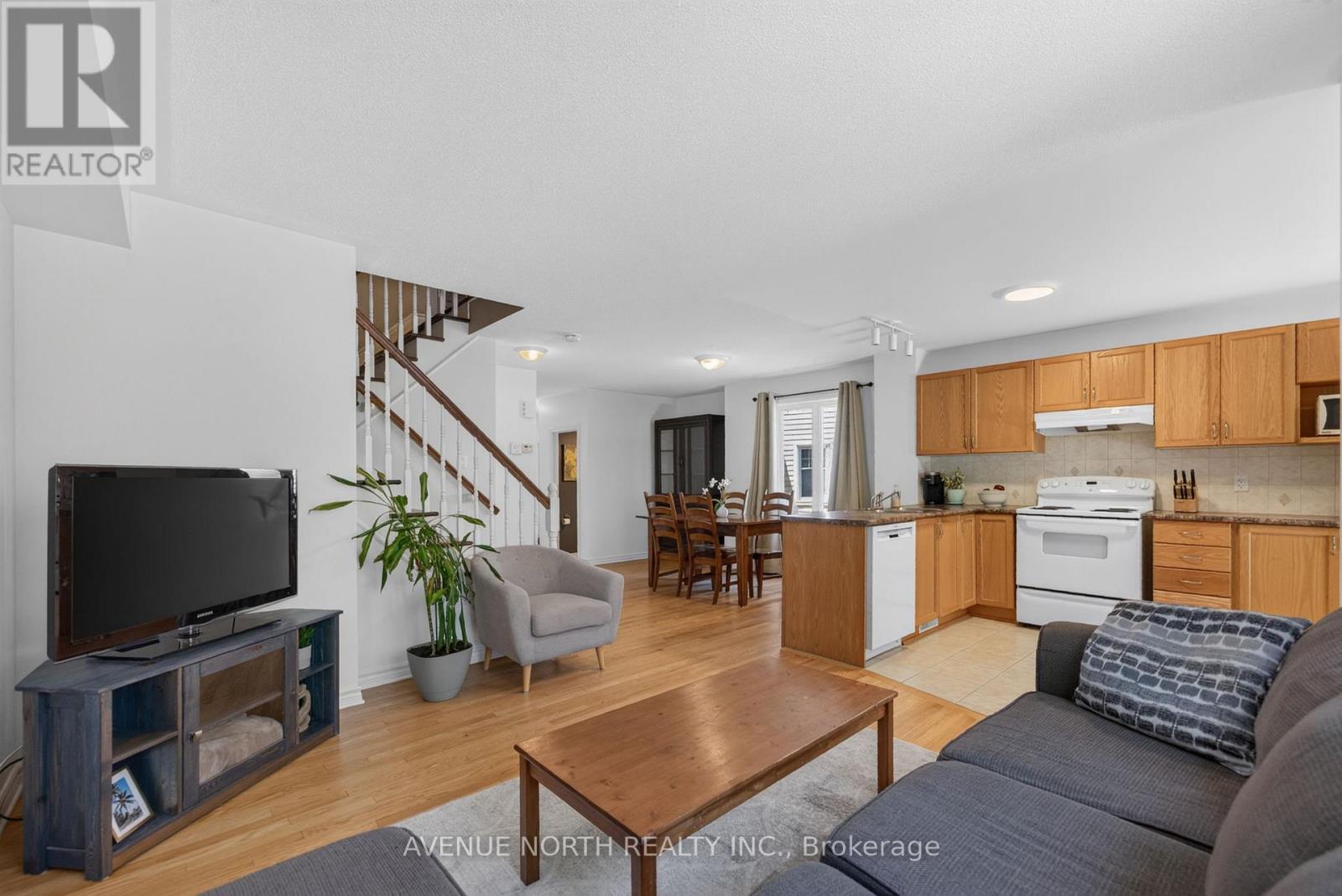 4223 Kelly Farm Drive, Ottawa, Ontario  K1T 0A5 - Photo 12 - X13489932