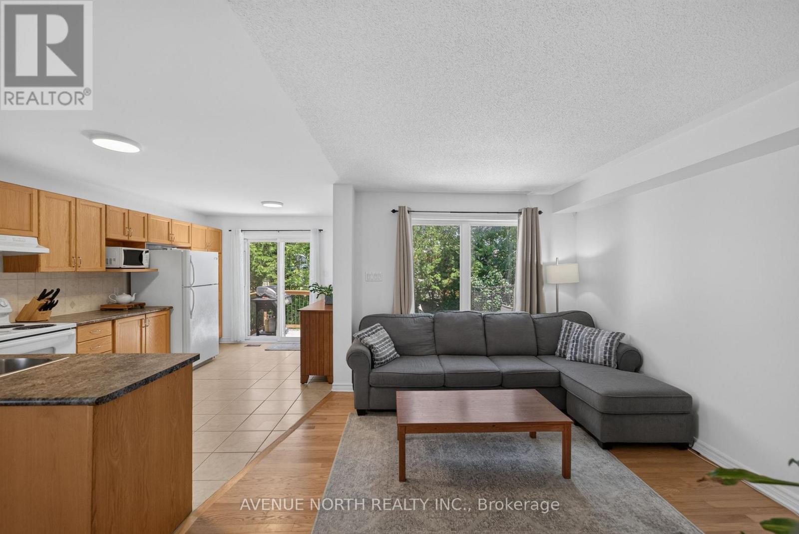 4223 Kelly Farm Drive, Ottawa, Ontario  K1T 0A5 - Photo 14 - X13489932