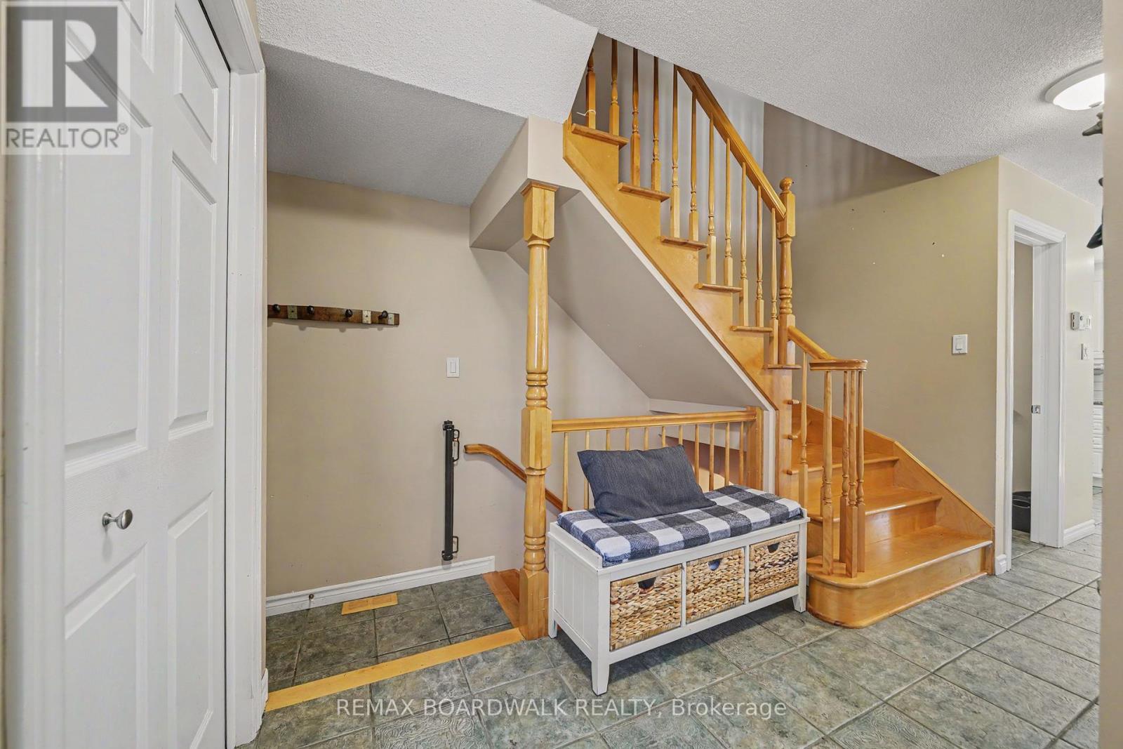 38 Roger Crescent, Casselman, Ontario  K0A 1M0 - Photo 5 - X13490044