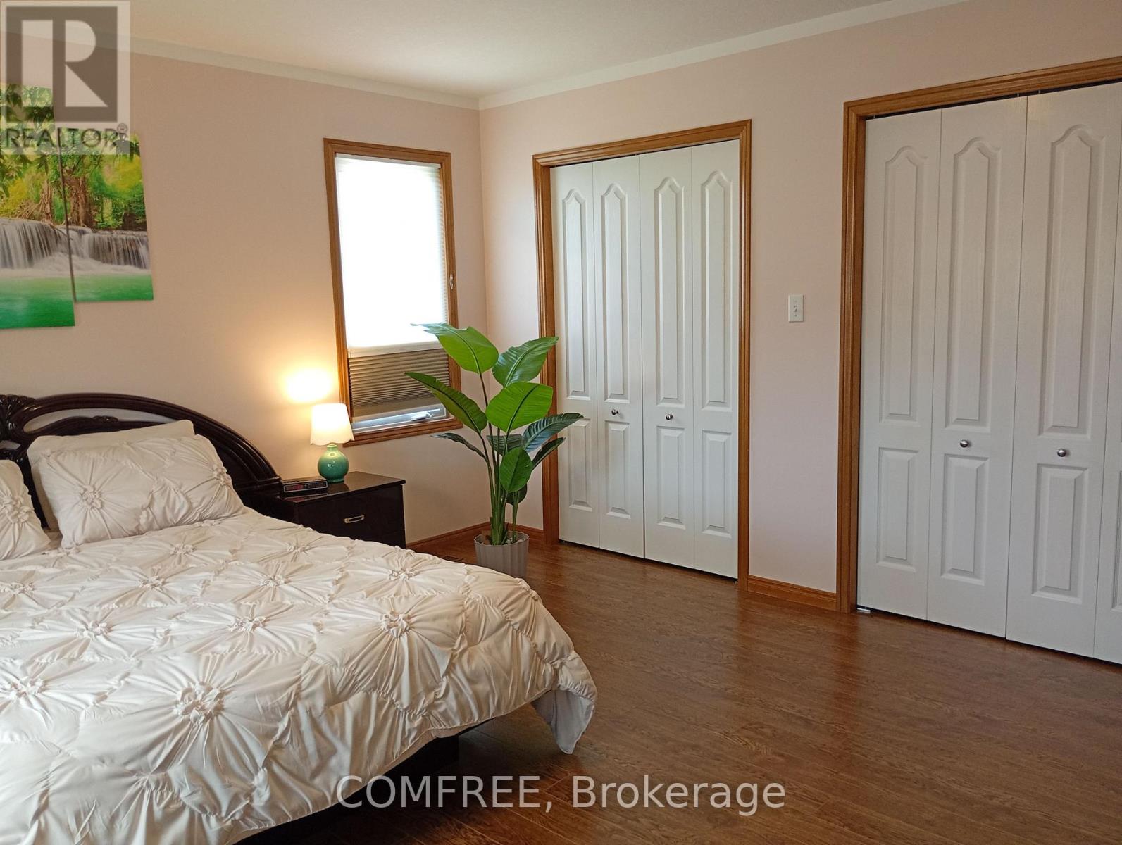 35 Tanya Drive, Southwest Middlesex, Ontario  N0L 1M0 - Photo 11 - X13490048
