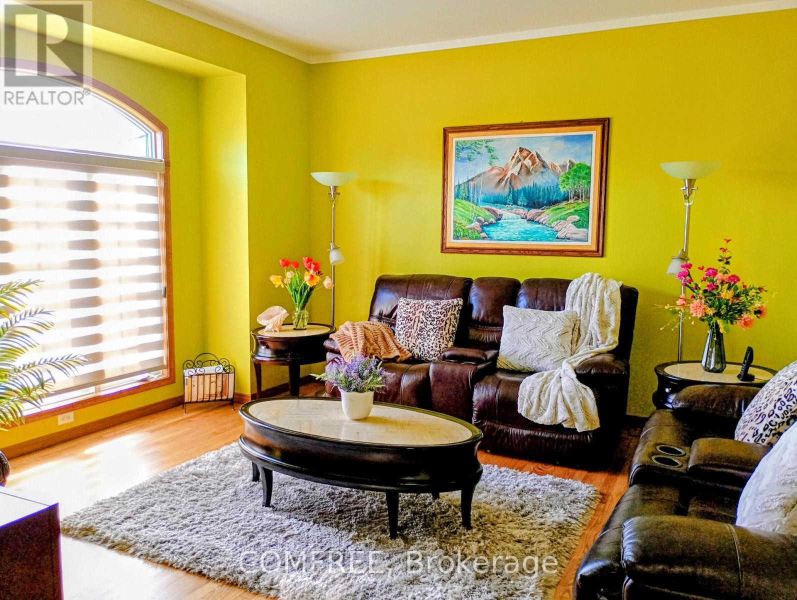 35 Tanya Drive, Southwest Middlesex, Ontario  N0L 1M0 - Photo 8 - X13490048
