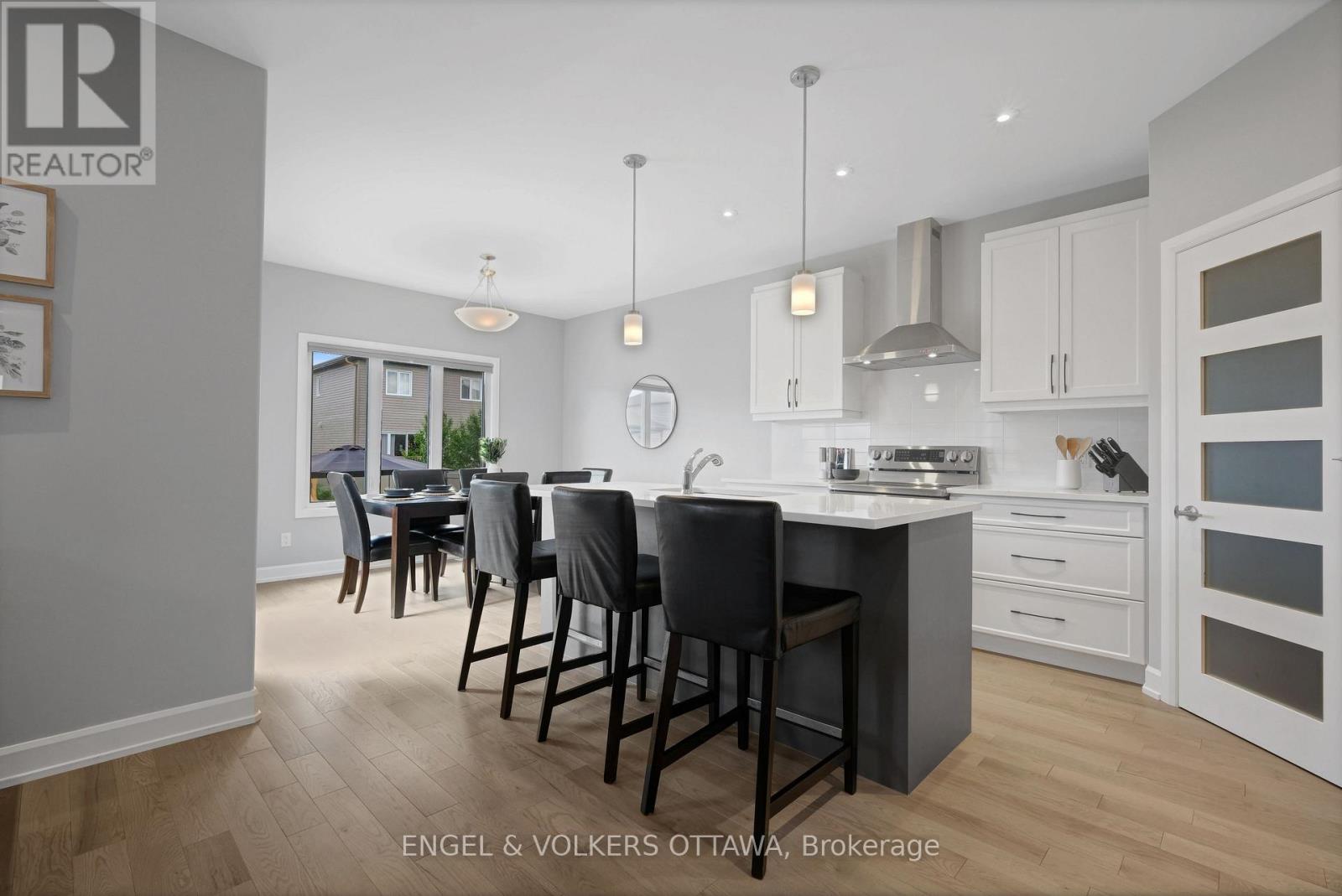 325 Moonlight Drive, Russell, Ontario  K4R 0L1 - Photo 11 - X13490254