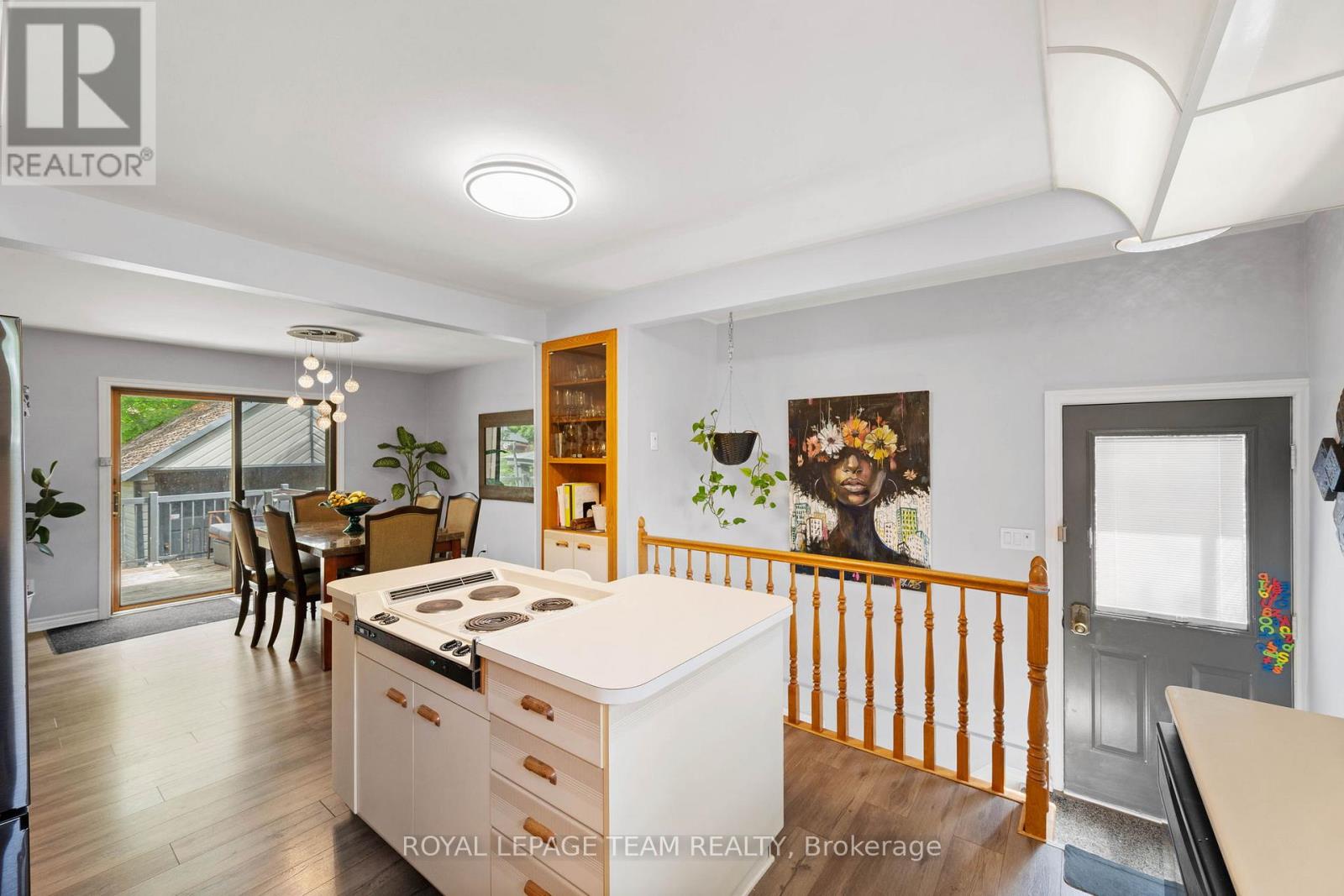 879 Pleasant Park Road, Ottawa, Ontario  K1G 1Z1 - Photo 16 - X13490262