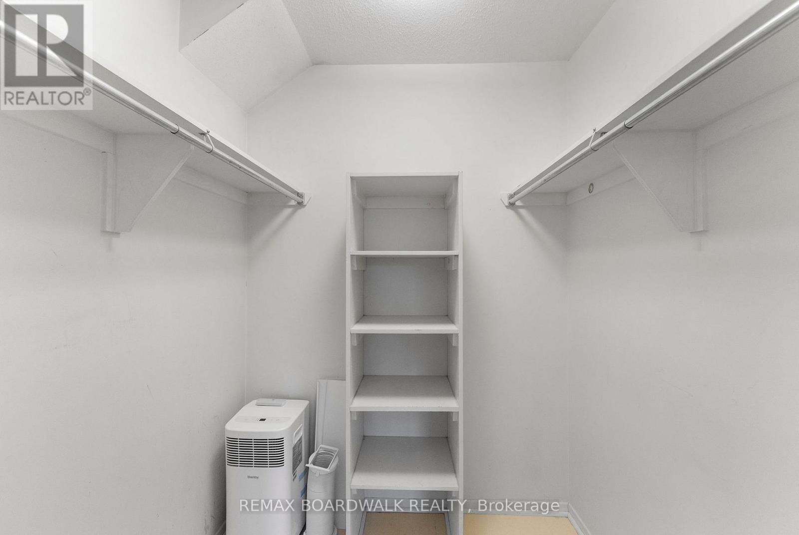 614 Tanguay Court, Ottawa, Ontario  K2L 3X3 - Photo 20 - X13490286