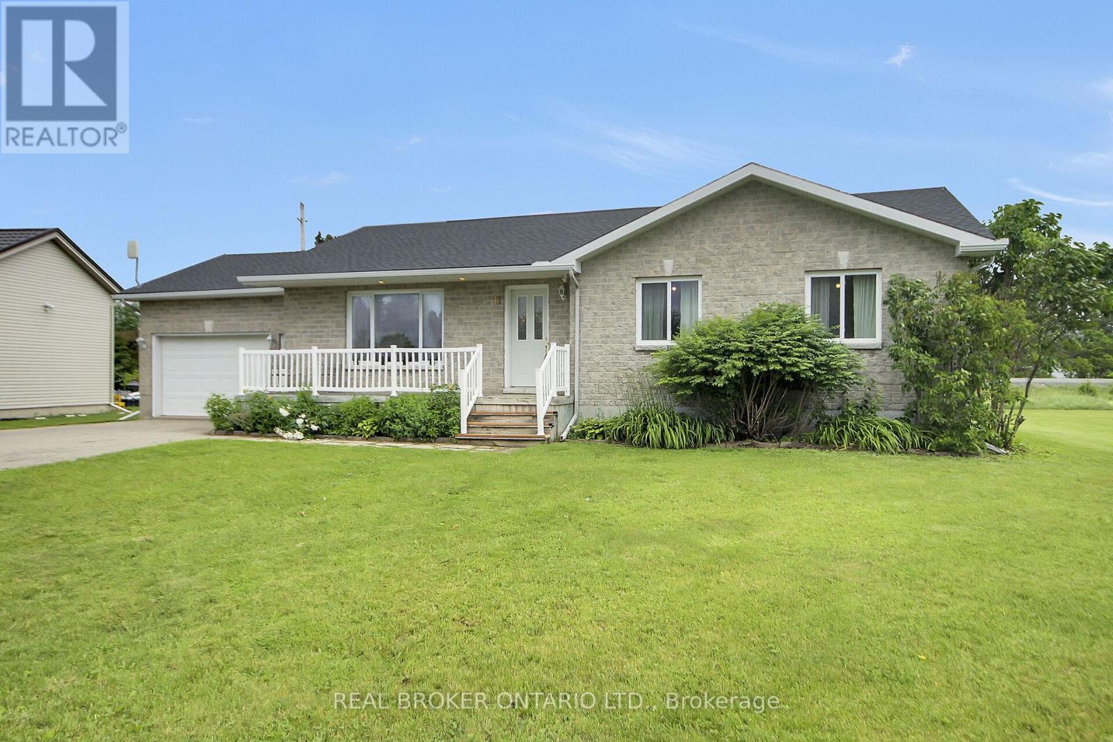 11 Lori Lane, North Dundas, Ontario  K0C 1H0 - Photo 1 - X13490428