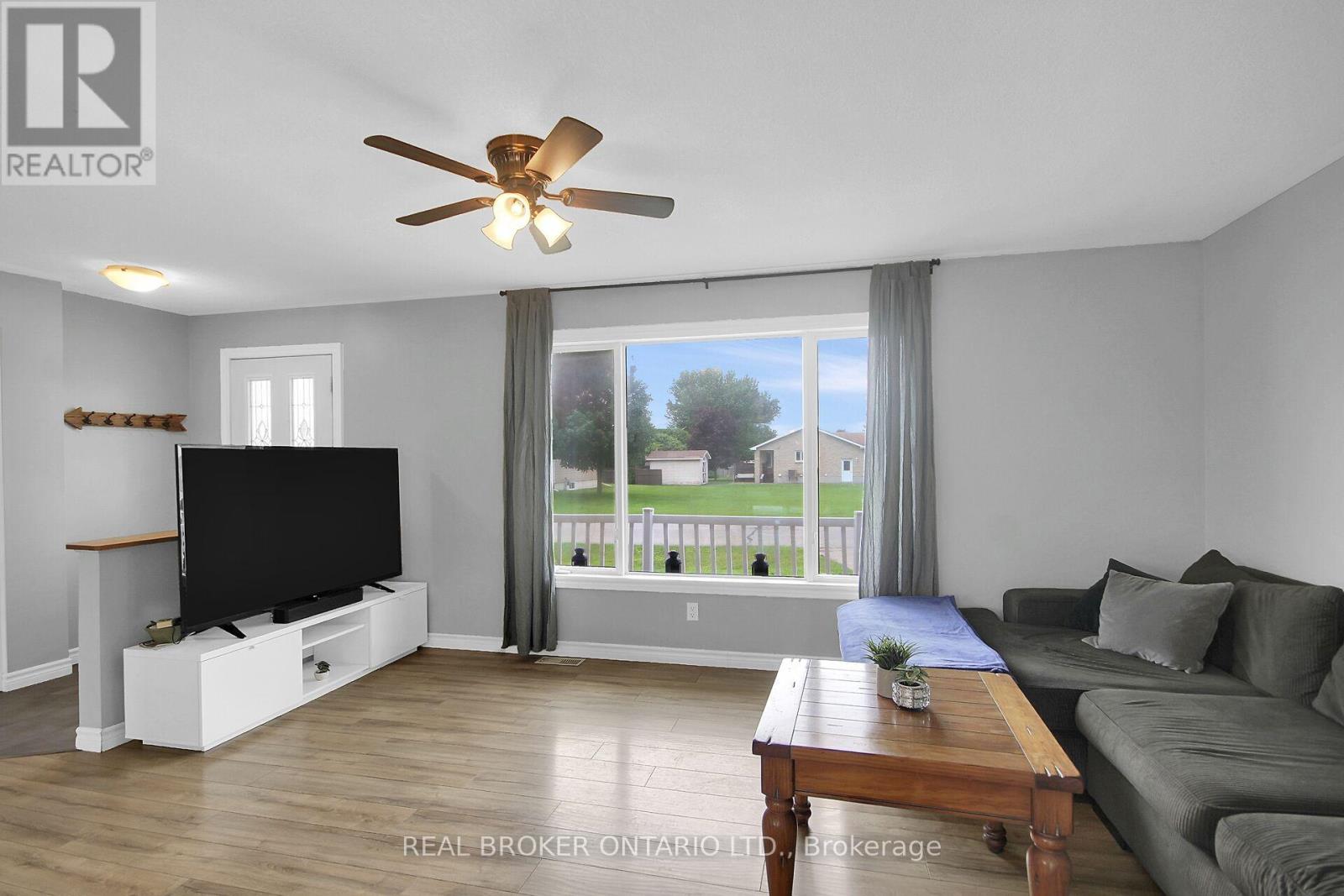 11 Lori Lane, North Dundas, Ontario  K0C 1H0 - Photo 5 - X13490428
