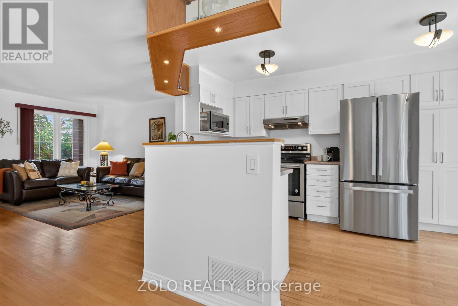 38 Central Park Drive, Ottawa, Ontario  K2C 4A3 - Photo 12 - X13490550