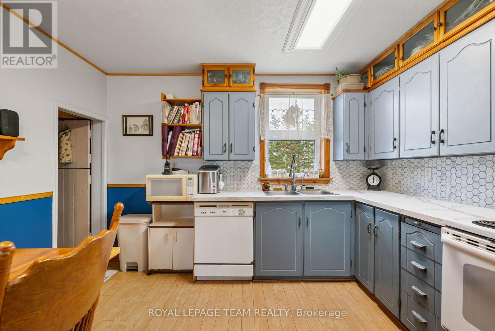 13585 County 9 Road, North Dundas, Ontario  K0C 1H0 - Photo 14 - X13490616