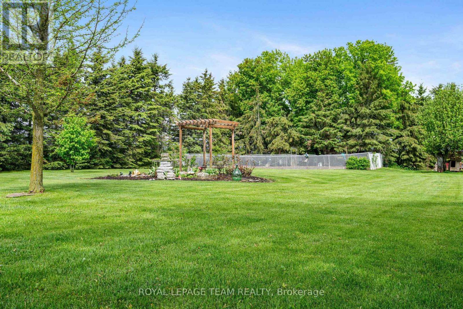 13585 County 9 Road, North Dundas, Ontario  K0C 1H0 - Photo 3 - X13490616