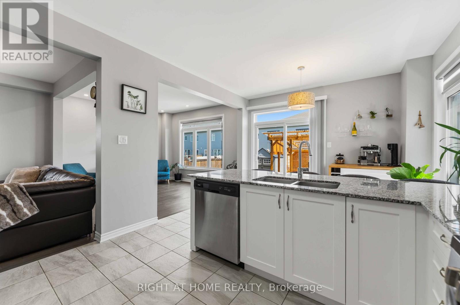 209 Quarter Horse Street, Ottawa, Ontario  K2S 0X9 - Photo 14 - X13490678