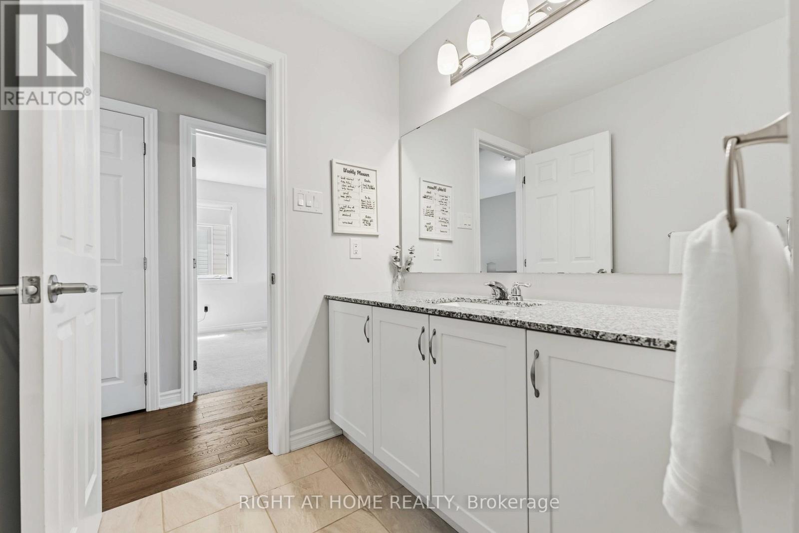 209 Quarter Horse Street, Ottawa, Ontario  K2S 0X9 - Photo 32 - X13490678