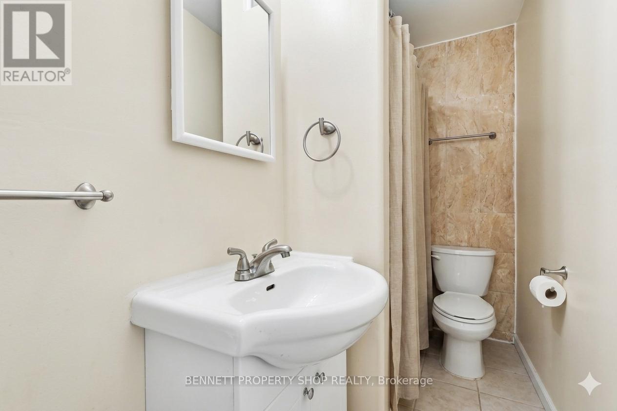34 Hazel Street, Ottawa, Ontario  K1S 1J5 - Photo 9 - X13490778