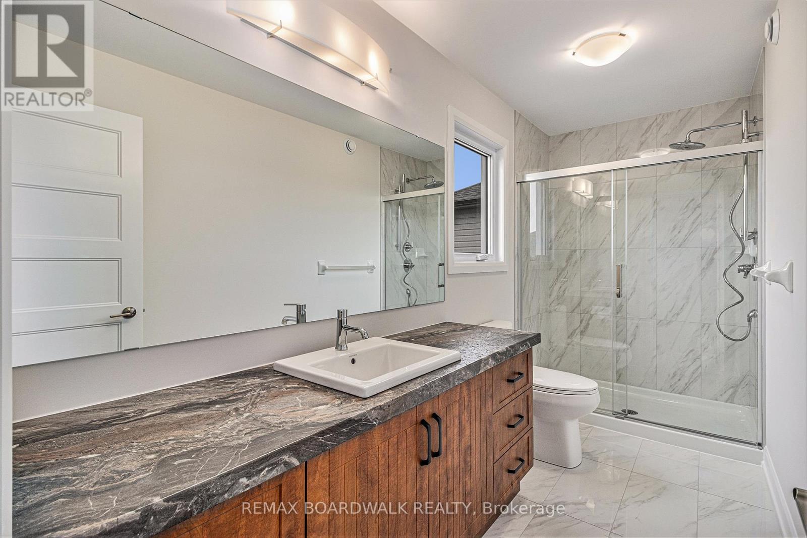 1141 Montblanc Crescent, Russell, Ontario  K0A 1W0 - Photo 11 - X13490870