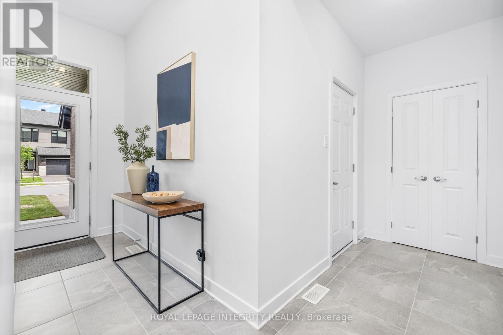 213 Bristol Crescent, North Grenville, Ontario  K0G 1J0 - Photo 3 - X13490898