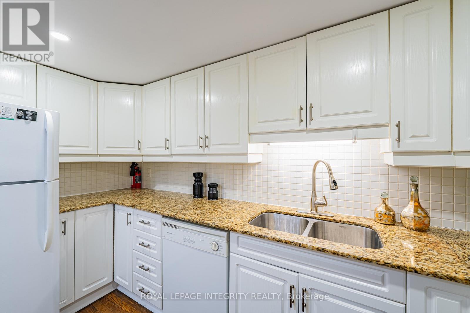 103 - 222 Russell Avenue, Ottawa, Ontario  K1N 7X5 - Photo 10 - X13490922