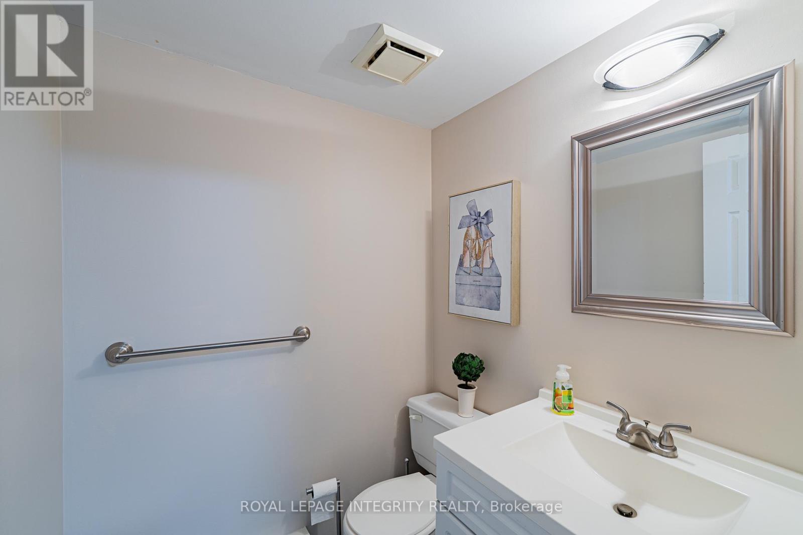 103 - 222 Russell Avenue, Ottawa, Ontario  K1N 7X5 - Photo 12 - X13490922