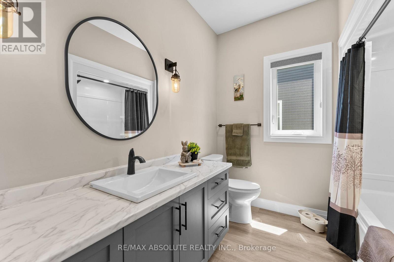 323 Forestview Crescent, Renfrew, Ontario  K7V 0C4 - Photo 12 - X13490936