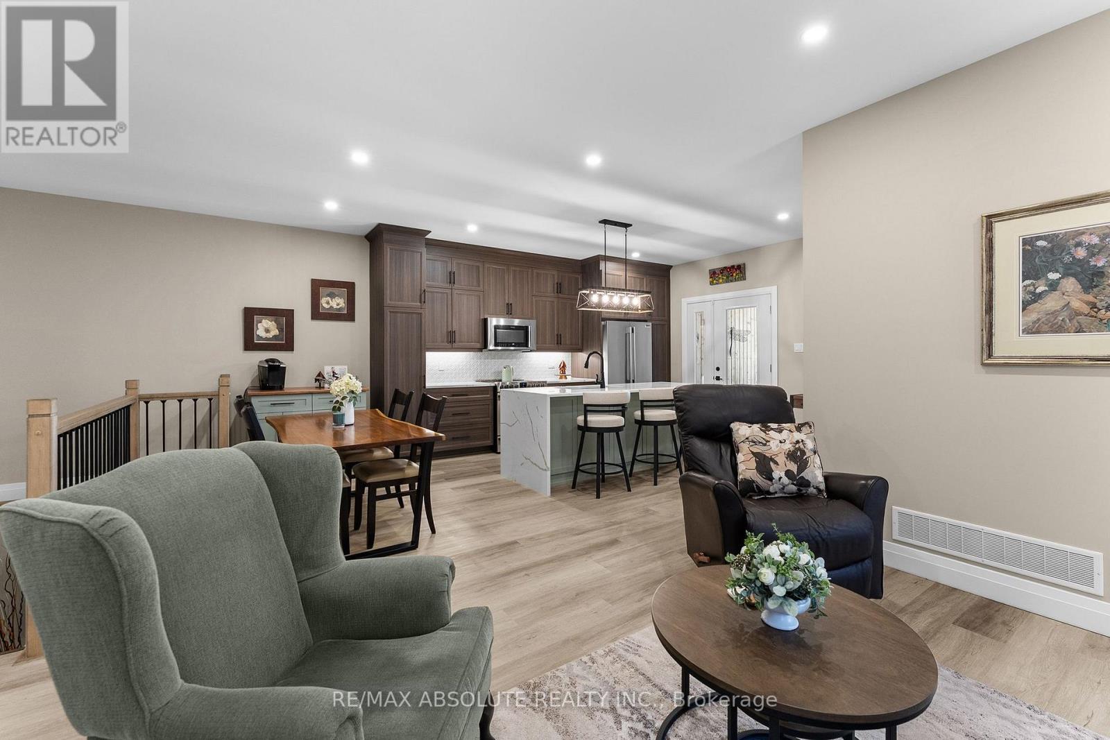 323 Forestview Crescent, Renfrew, Ontario  K7V 0C4 - Photo 4 - X13490936