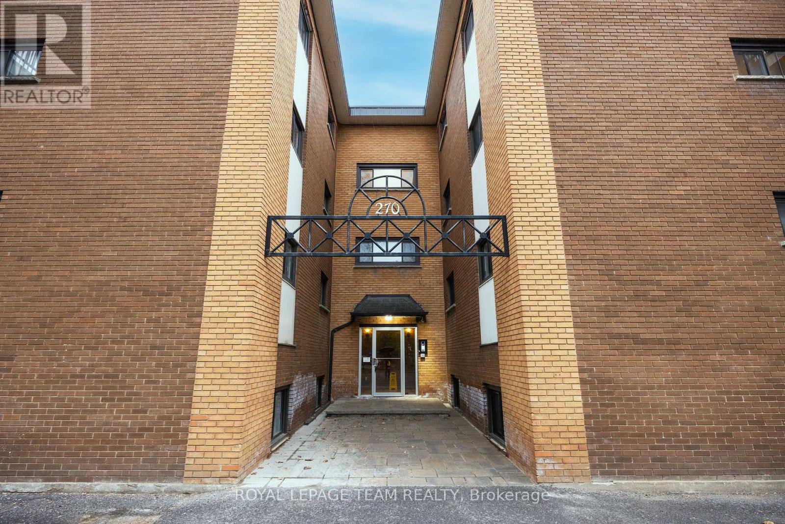 6 - 270 Beechwood Avenue, Ottawa, Ontario  K1L 8A6 - Photo 4 - X13491046
