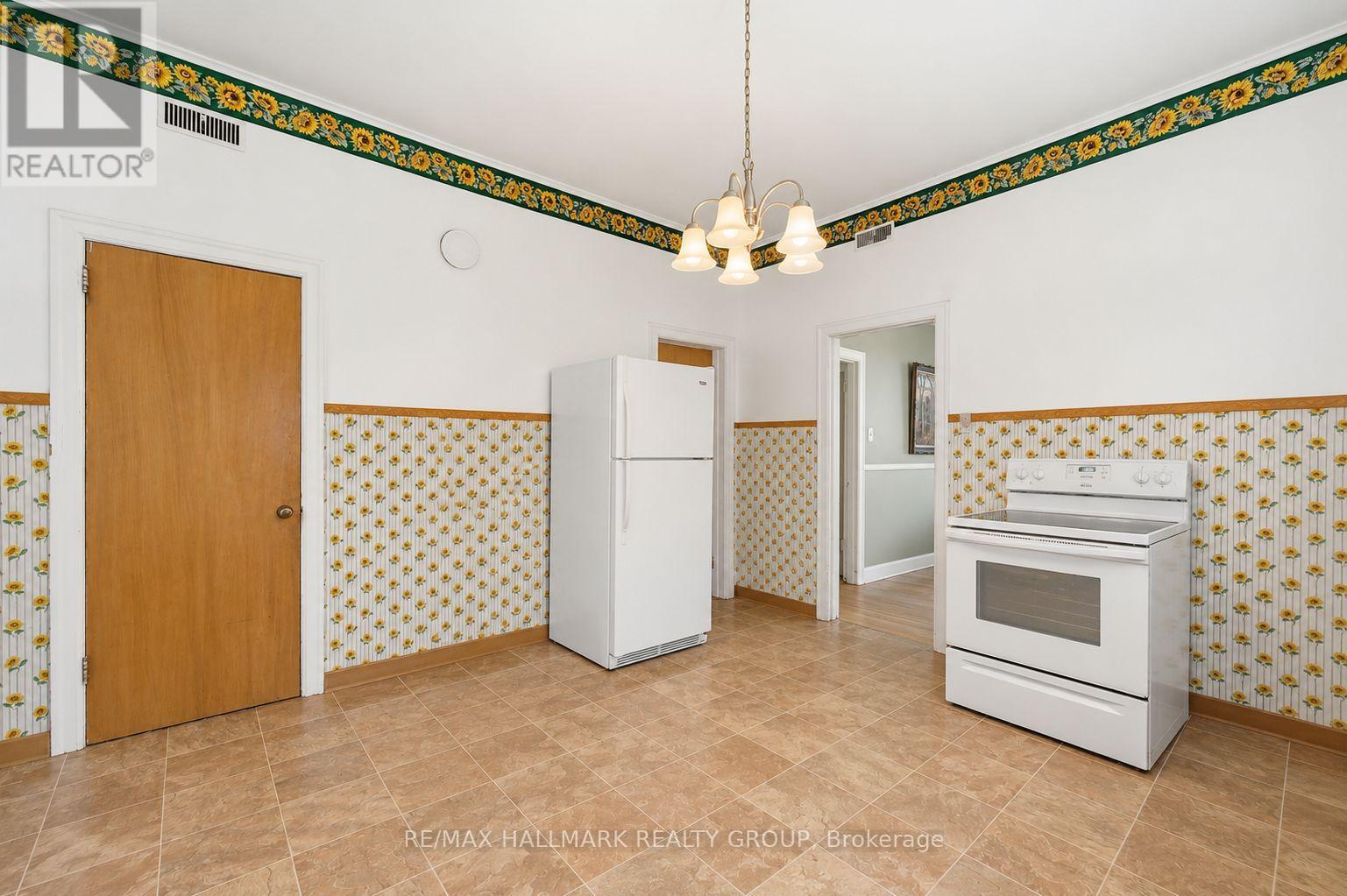 70 Queen Mary Street, Ottawa, Ontario  K1K 1X7 - Photo 13 - X13491162