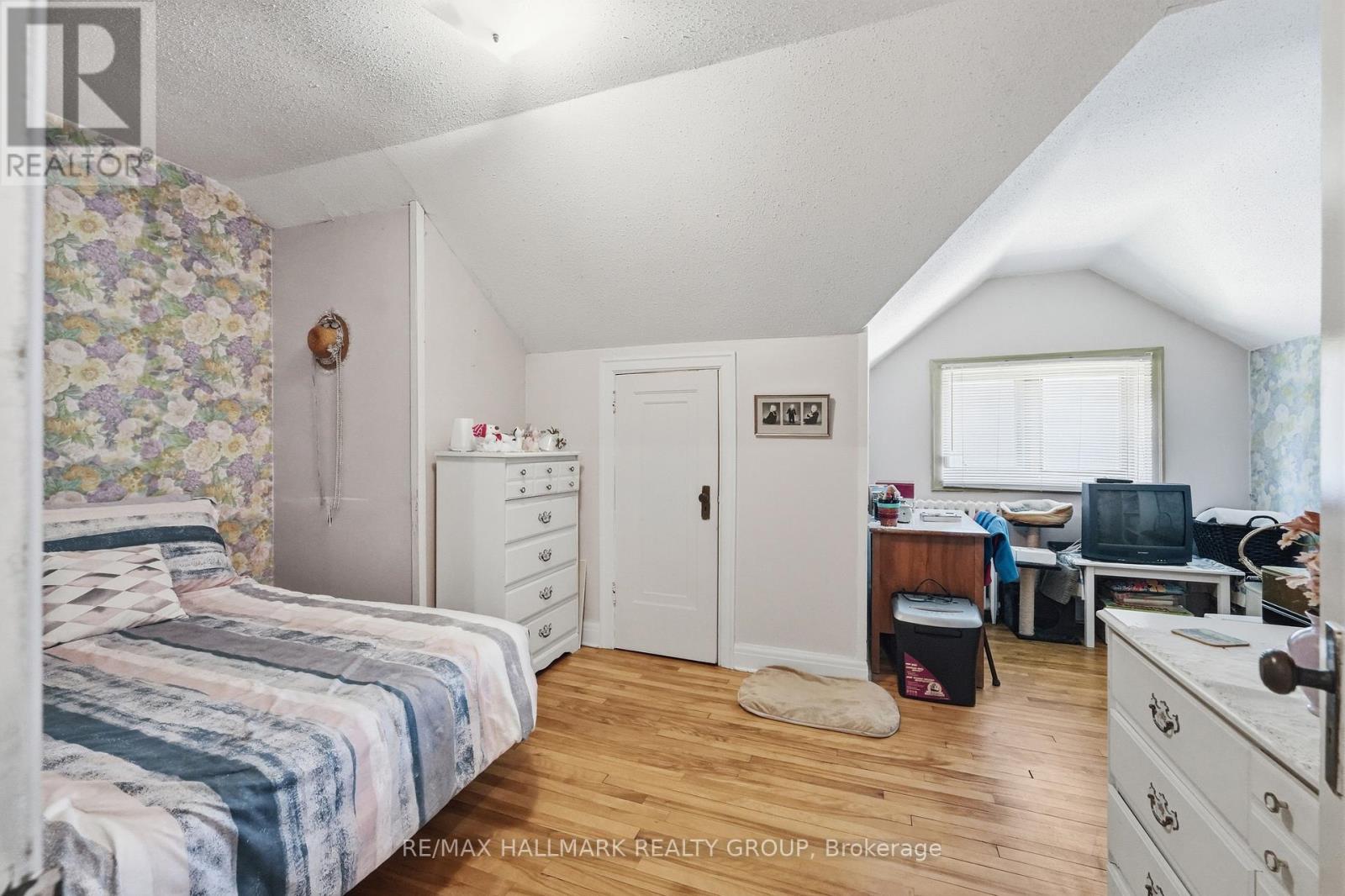 70 Queen Mary Street, Ottawa, Ontario  K1K 1X7 - Photo 18 - X13491162