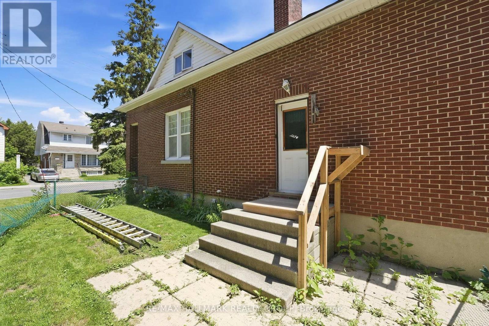 70 Queen Mary Street, Ottawa, Ontario  K1K 1X7 - Photo 27 - X13491162
