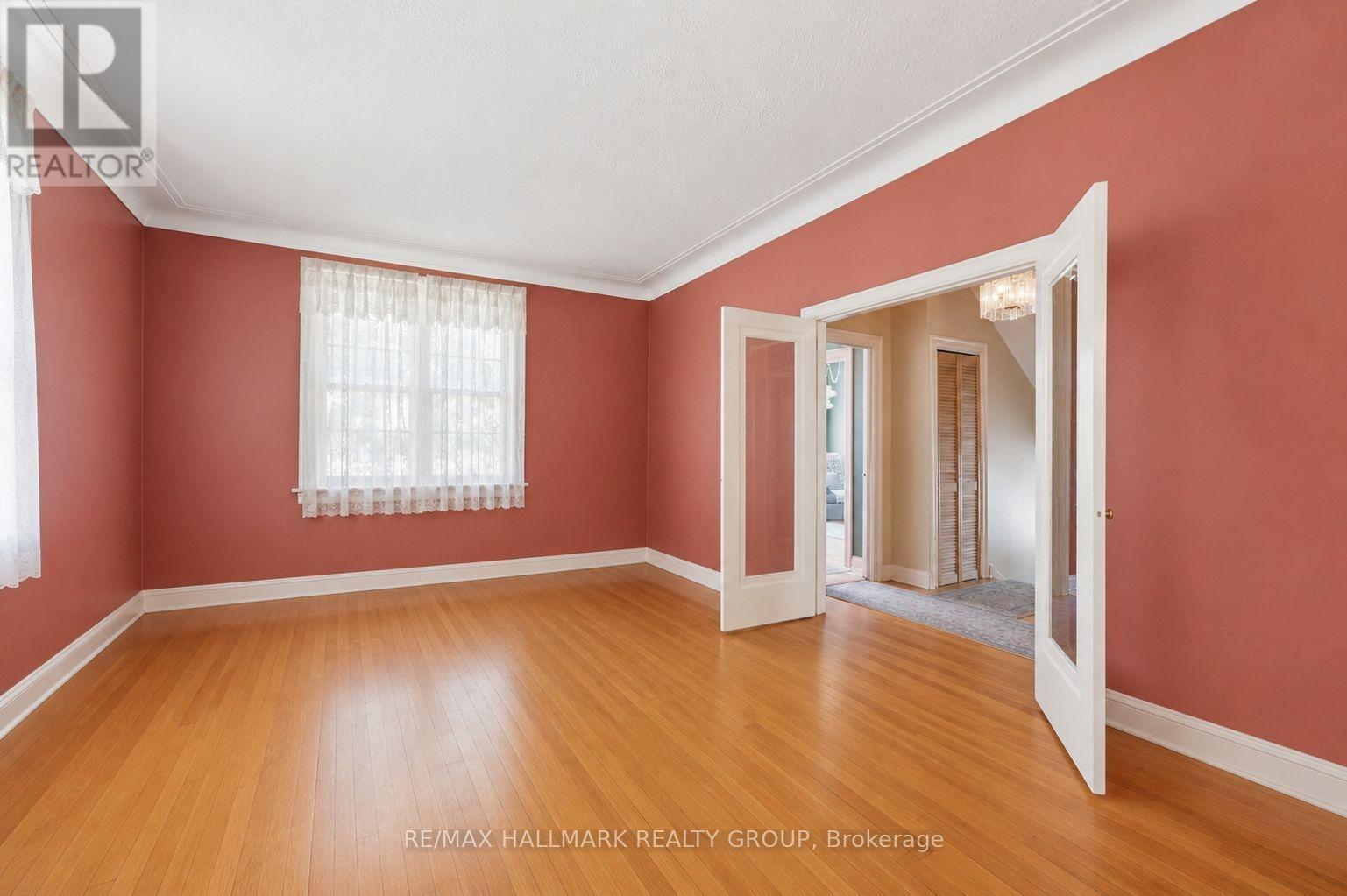 70 Queen Mary Street, Ottawa, Ontario  K1K 1X7 - Photo 6 - X13491162