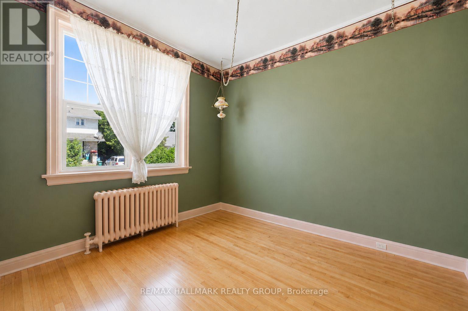 70 Queen Mary Street, Ottawa, Ontario  K1K 1X7 - Photo 8 - X13491162