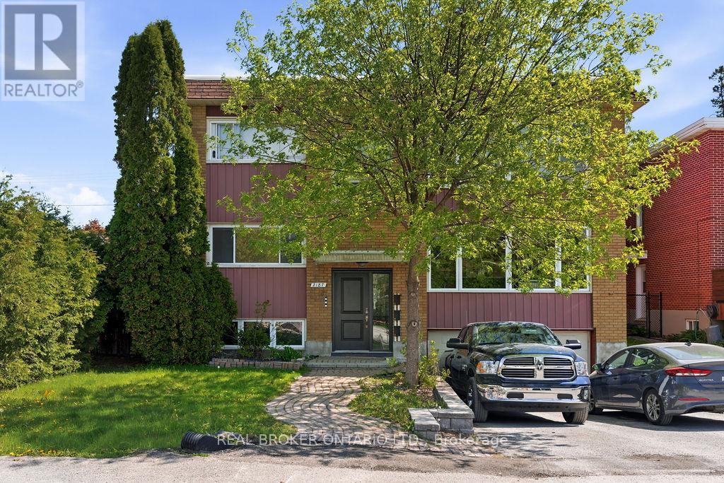 #1 - 2187 Plesser Street, Ottawa, Ontario  K1G 2X2 - Photo 1 - X13491236