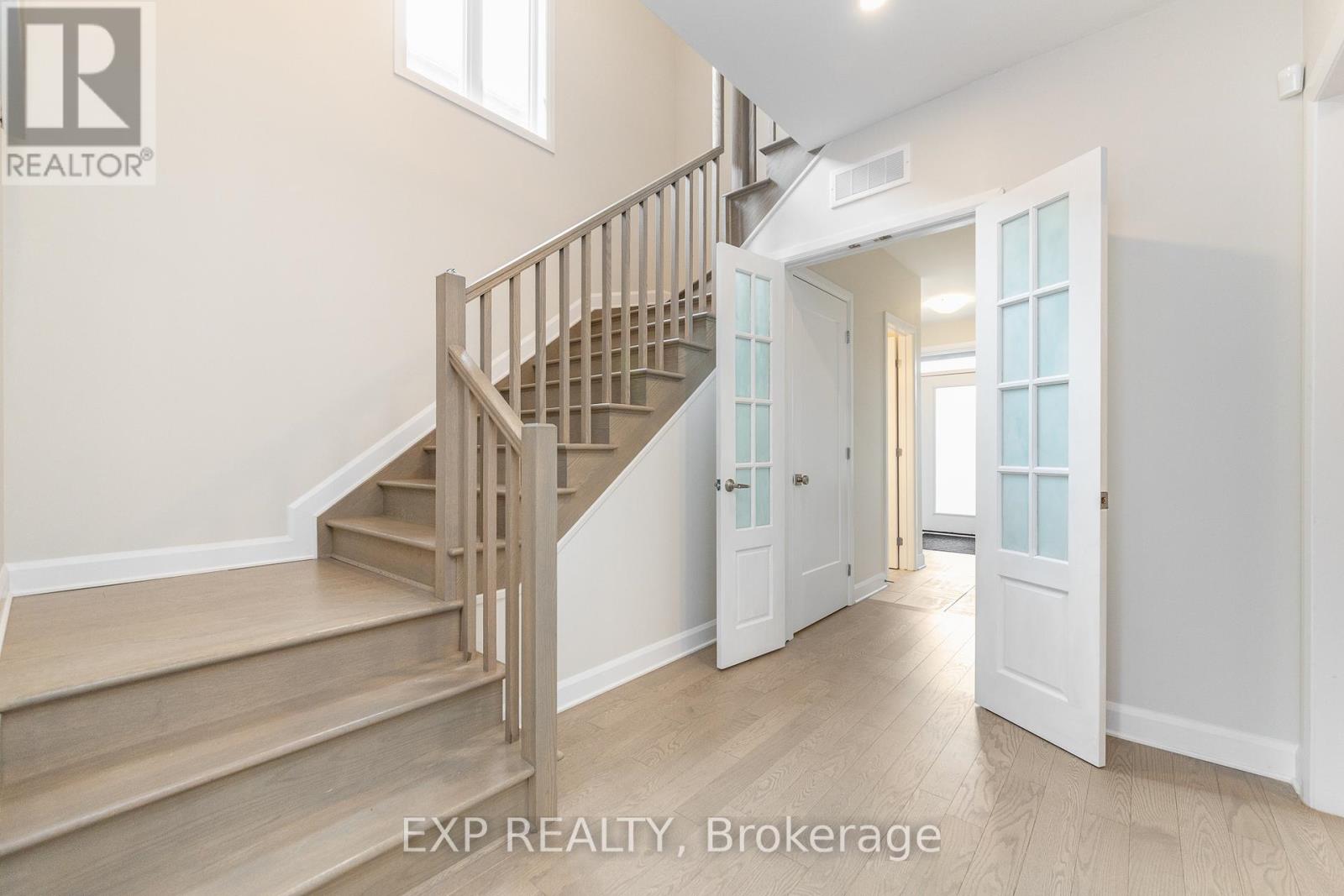 616 Moonflower Crescent, Ottawa, Ontario  K1T 0X8 - Photo 5 - X13491376