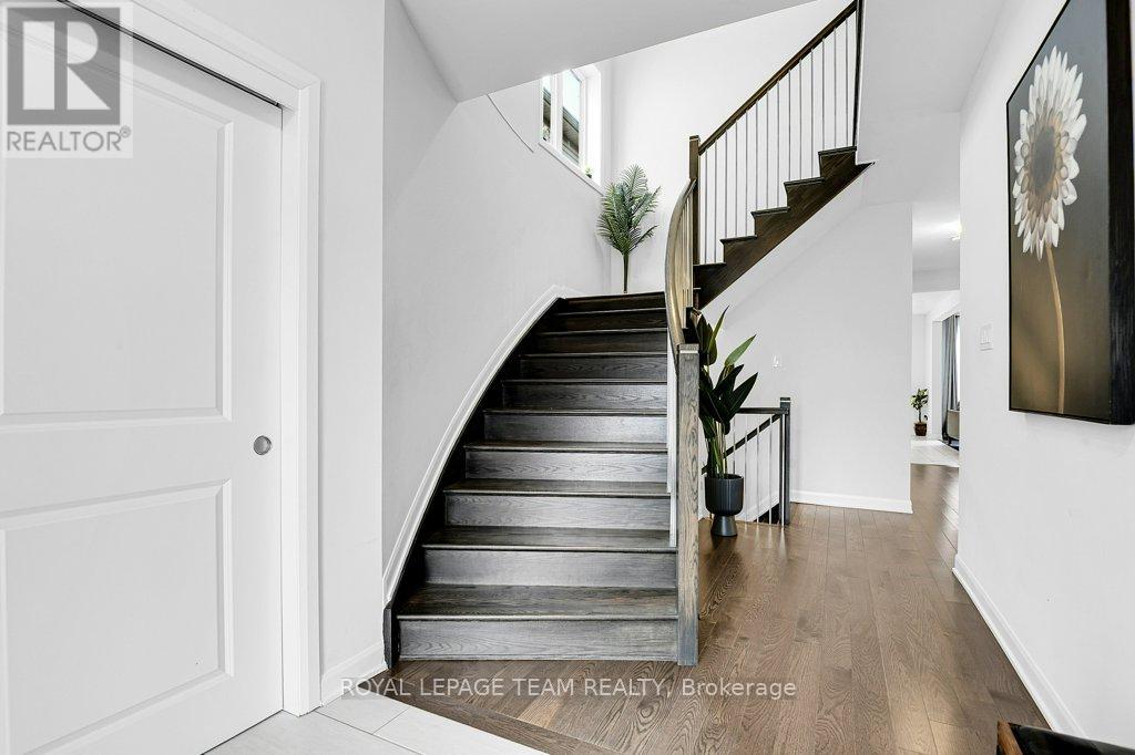 784 Cappamore Drive, Ottawa, Ontario  K2J 6V6 - Photo 4 - X13491562