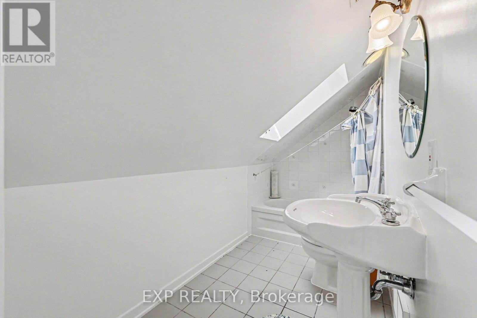 2511 Junction Avenue, Ottawa, Ontario  K1V 8G9 - Photo 15 - X13491564