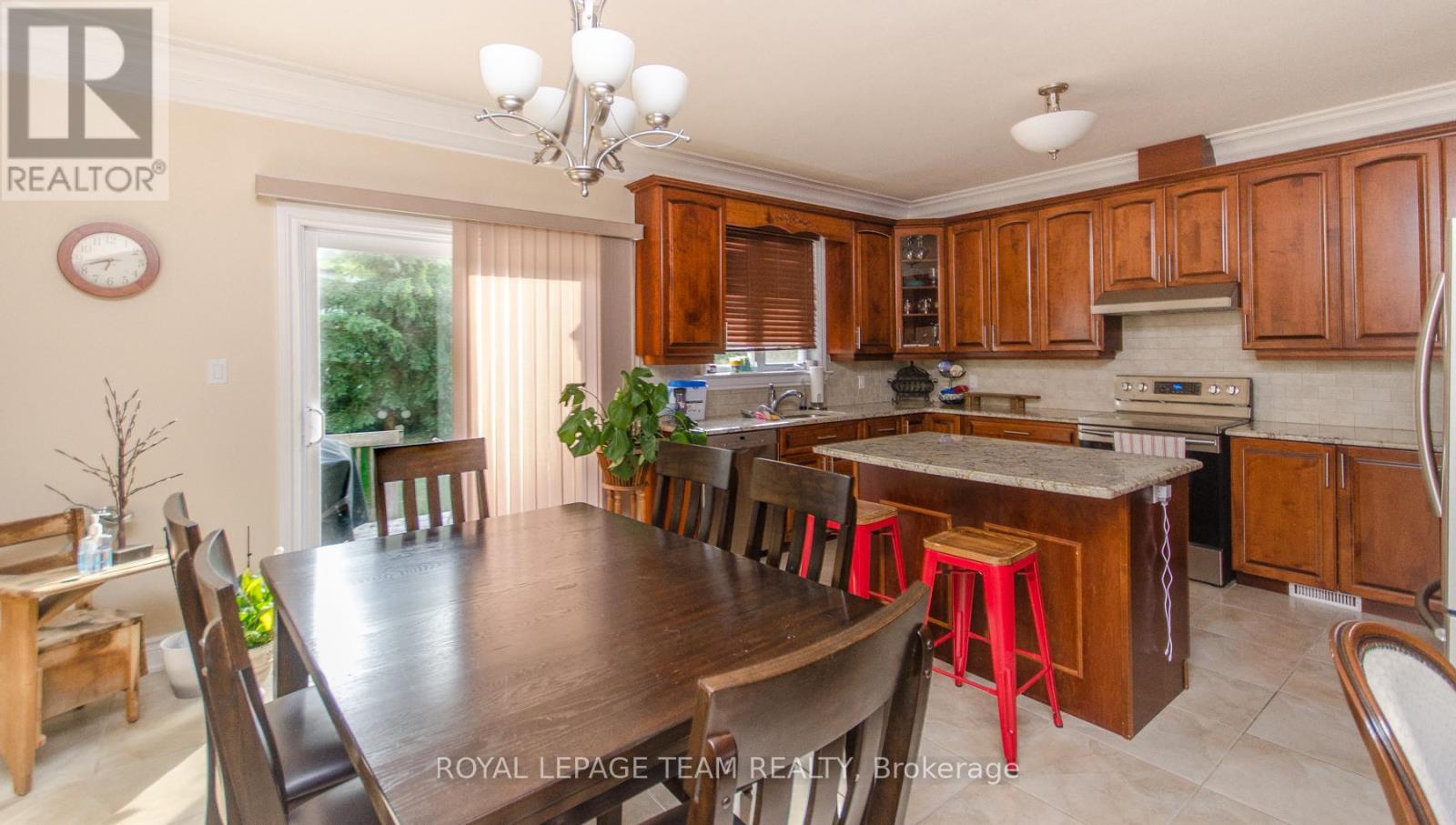 A - 526 Hilson Avenue, Ottawa, Ontario  K1Z 6C8 - Photo 5 - X13491584