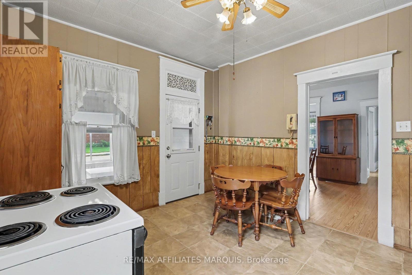 77 Russell Street E, Smiths Falls, Ontario  K7A 1G8 - Photo 14 - X13491754