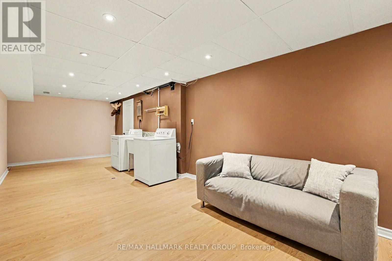 33 Newbury Avenue, Ottawa, Ontario  K2E 6K7 - Photo 23 - X13491800